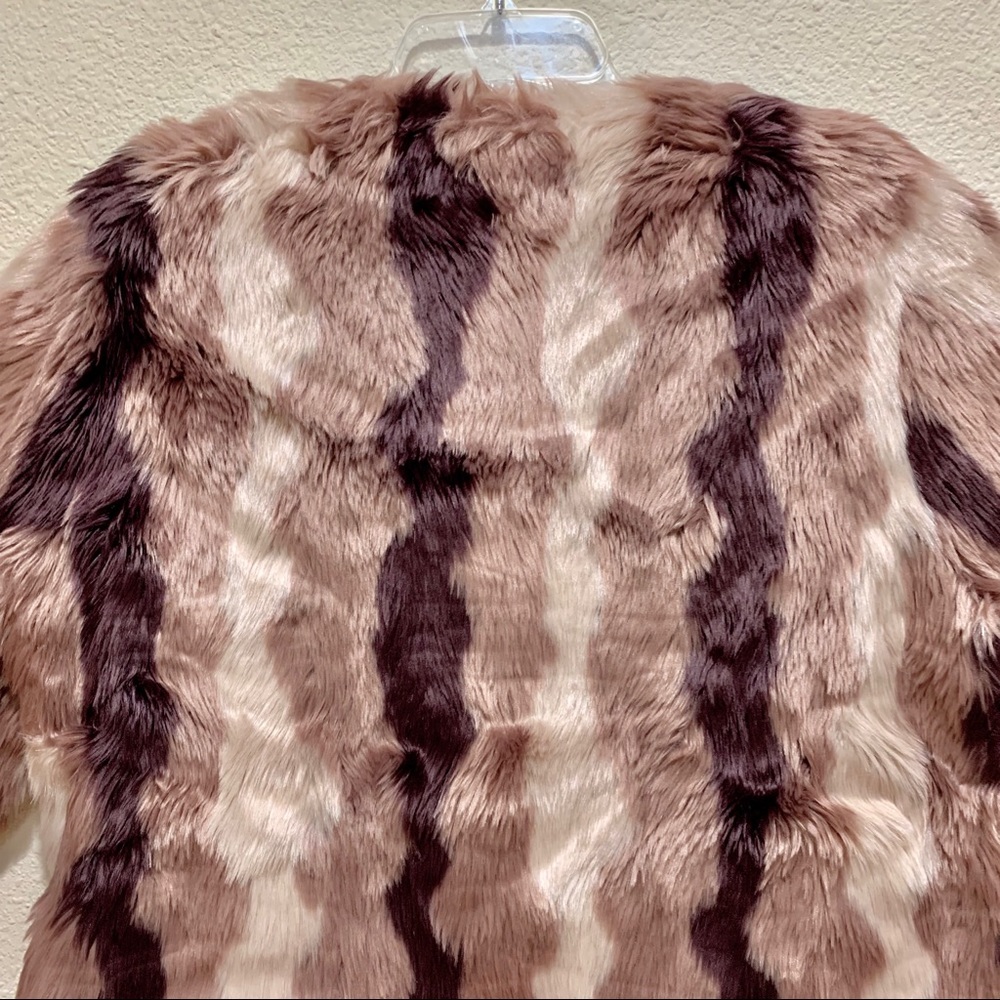 Sam Edelman Faux Fur Jacket (NWT) - Picture 14 of 16